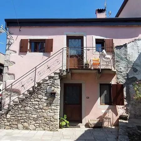 Holiday home Fiore Del Carso Trieste